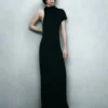 Asymmetrisches Abendkleid