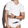 Baumwoll-T-Shirt mit V-Ausschnitt