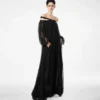 Besticktes Abendkleid aus Seidenchiffon mit schulterfreiem Ausschnitt