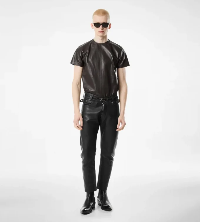 Bikerhose aus genarbtem Leder