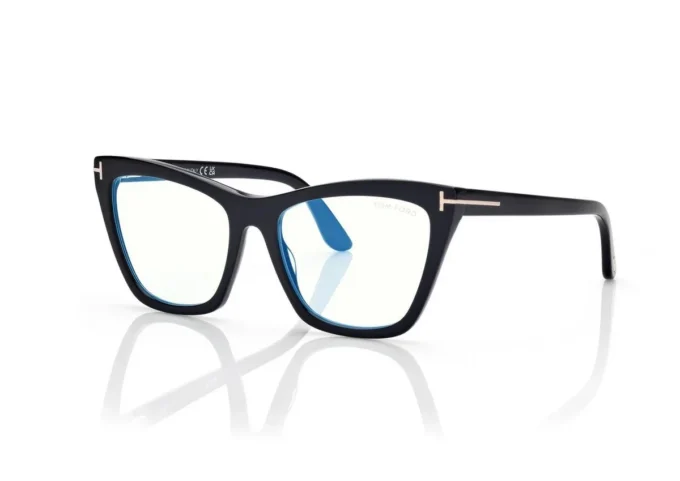 Blue Block Cat Eye Opticals mit aufsteckbarer Sonnenbrille