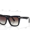 Blue Block Square Opticals mit aufsteckbarer Sonnenbrille