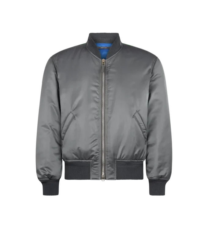Bomberjacke aus Seidensatin