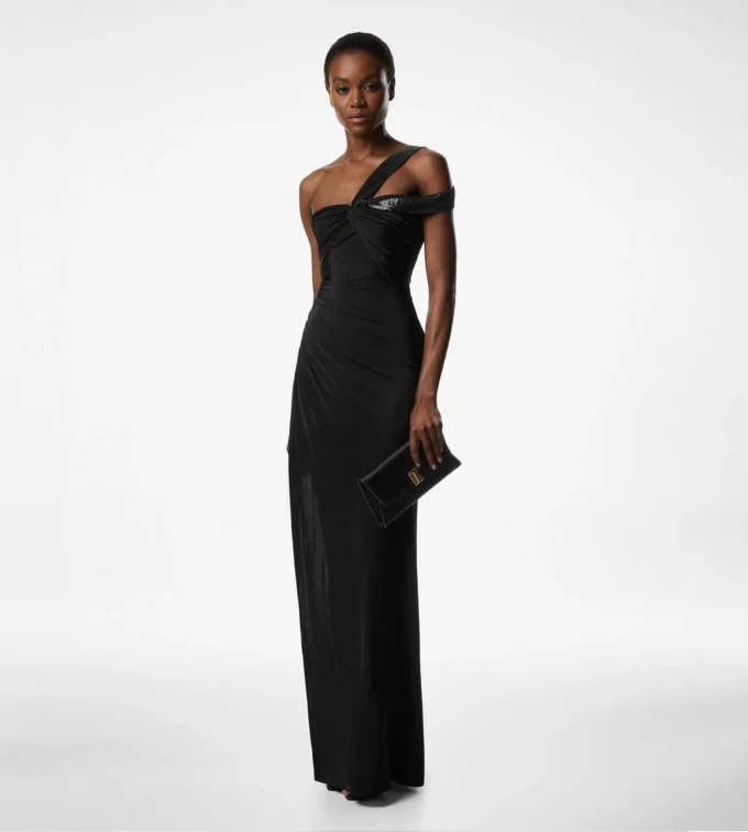 Ein-Schulter-Abendkleid mit gedrehter Vorderseite