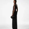 Ein-Schulter-Abendkleid mit gedrehter Vorderseite