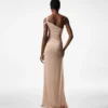 Ein-Schulter-Abendkleid mit gedrehter Vorderseite