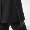 Einreihige Smokingjacke aus Woll-Seiden-Mischung