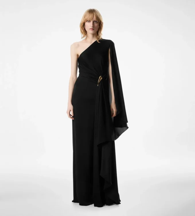 Einseitiges Abendkleid mit Cape und Liza-Hardware-Details