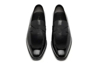 elkan twisted band loafer aus poliertem leder 2 330x233 - Elkan Twisted Band Loafer aus poliertem Leder