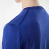Fließendes Seiden-Shirt mit Rundhalsausschnitt