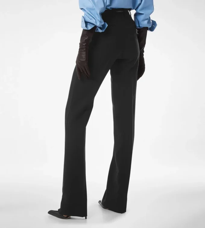 Gerade geschnittene Hose aus Woll-Seiden-Mischung