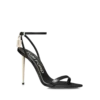 Glänzende Leder-Sandalen mit spitzen Zehen und Vorhängeschloss-Verzierung