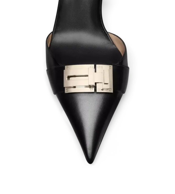 Glänzende Leder-Slingback-Sandalen mit T-Verschluss
