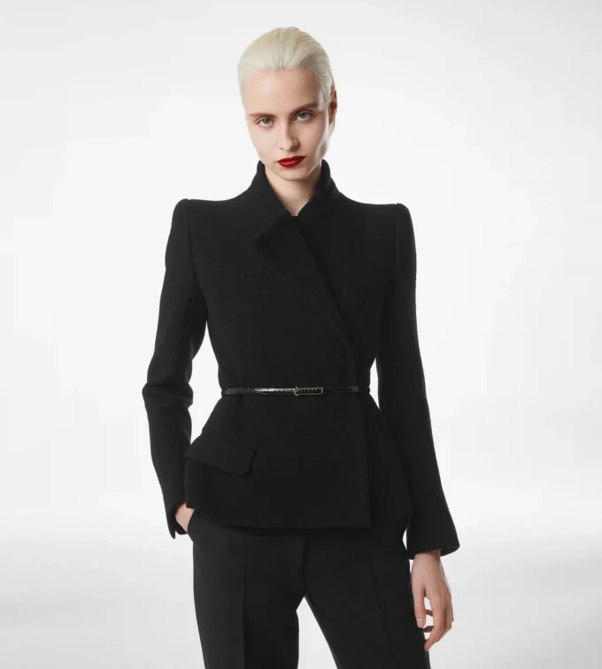 Kompakte Stretch-Bouclé-Wickeljacke