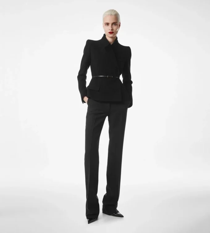 Kompakte Stretch-Bouclé-Wickeljacke