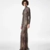 Langärmeliges Abendkleid mit Stehkragen