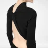 Langärmeliges asymmetrisches Abendkleid mit gedrehtem Rücken