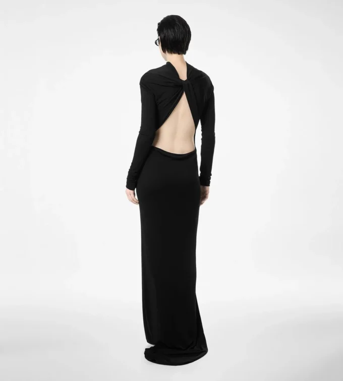 Langärmeliges asymmetrisches Abendkleid mit gedrehtem Rücken