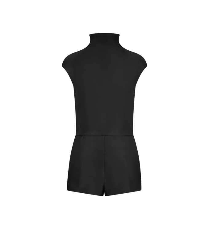 Playsuit aus doppelter Seide Duchesse mit Cut-Out