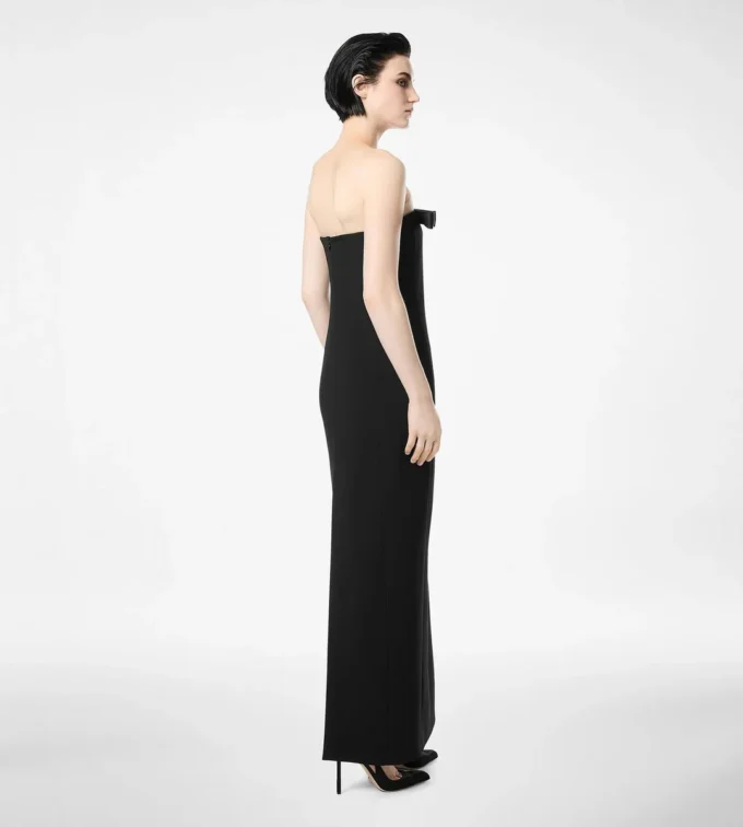 Schweres Cocktailkleid aus Crêpe Envers-Satin mit Schleifendetail