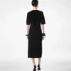 Seiden-Chenille-Kleid mit Python-Prägung und Rundhalsausschnitt