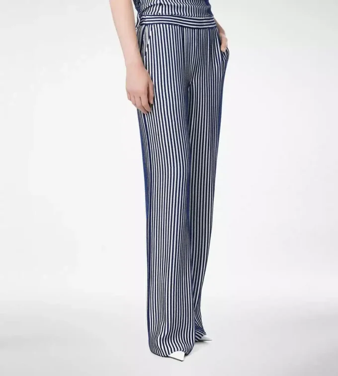 Seiden-Georgette-Hose mit Paillettenstickerei
