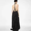 Seiden-Halterneck-Abendkleid mit Sunray-Plissee und Lederdetails