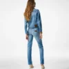 Sommerliche Jeansjacke im Stonewashed-Look