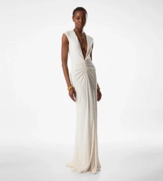 stretch jersey abendkleid mit tiefem v ausschnitt 2 330x367 - Stretch-Jersey-Abendkleid mit tiefem V-Ausschnitt