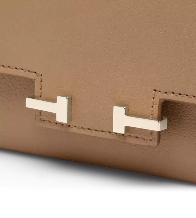 Supple Grain Leather Aube Compact Wallet