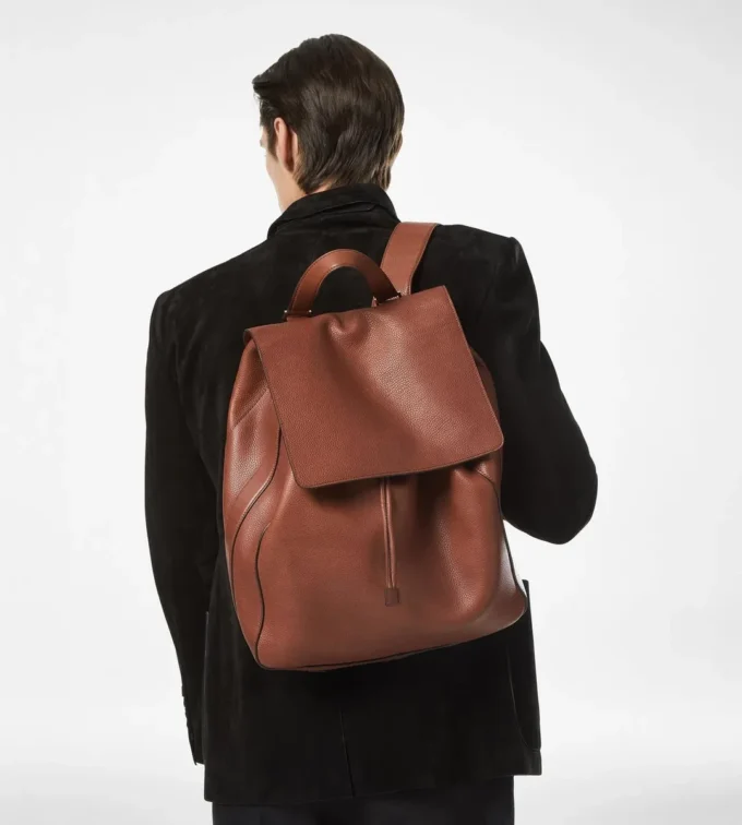 T-Line-Rucksack mit Klappe aus genarbtem Leder