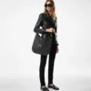 Tara Large Crossbody aus genarbtem Leder