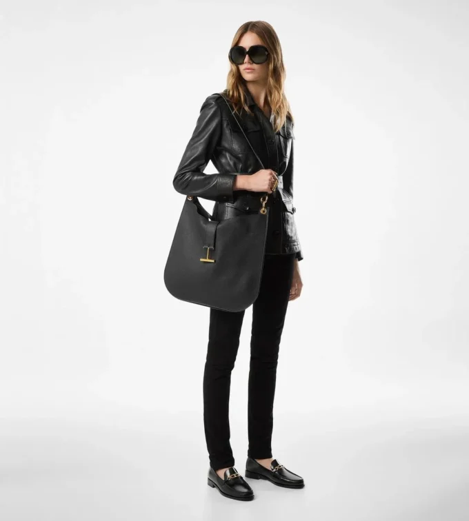 Tara Large Crossbody aus genarbtem Leder