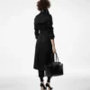 Trenchcoat mit Lederunterkragen